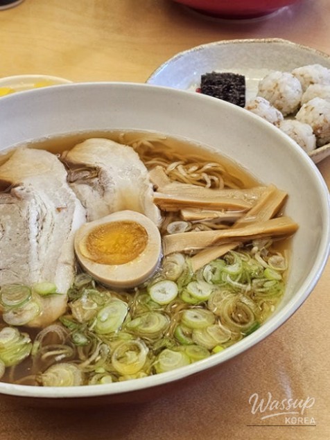 Interior of the Point Nine escape room waiting lounge