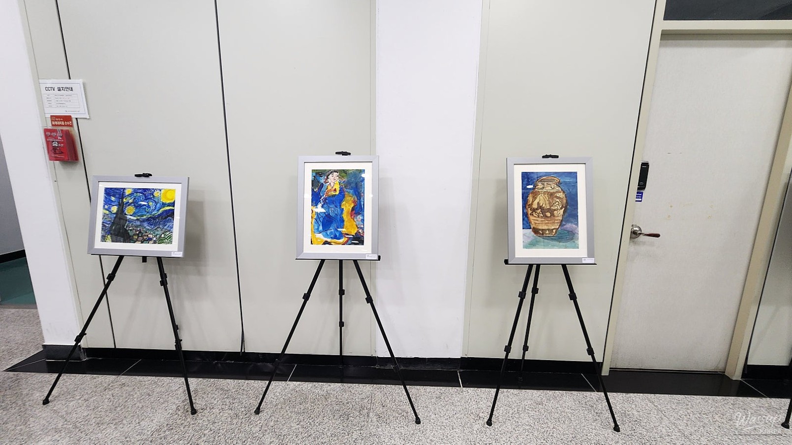 Citizens and participants enjoying the festive atmosphere and various artistic displays