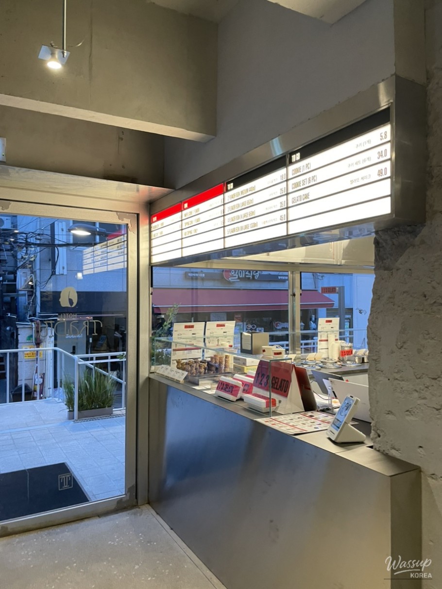 Waffle cones prepared at 123 Gelato Jongno