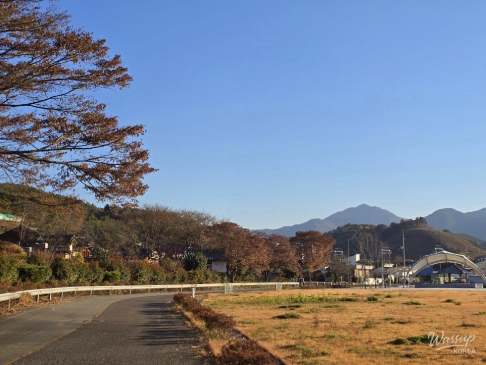 Historical structures and architecture of Sinam Seowon