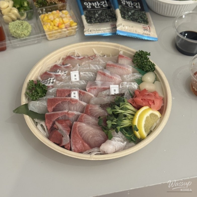 Assorted Jeju sashimi with thick yellowtail, flounder, and mackerel