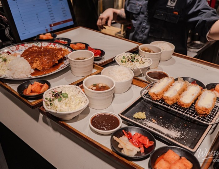 Delicious Ramen and Pork Cutlet at Lotte Department Store in Jamsil float