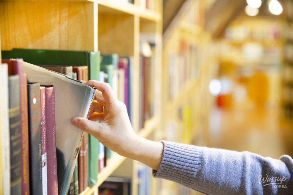 Forest-integrated reading space at Gangdong Forest Library in Seoul