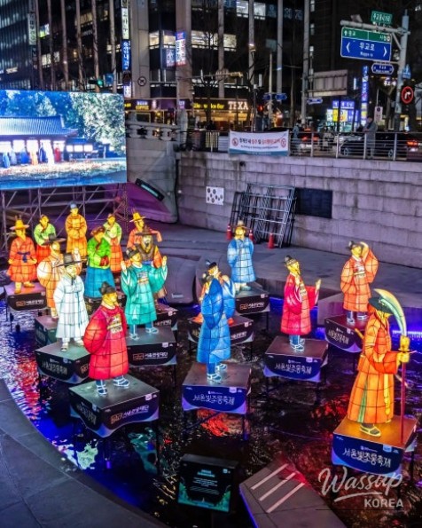 Colorful lantern installations symbolizing hidden dreams in the Golden Secret zone