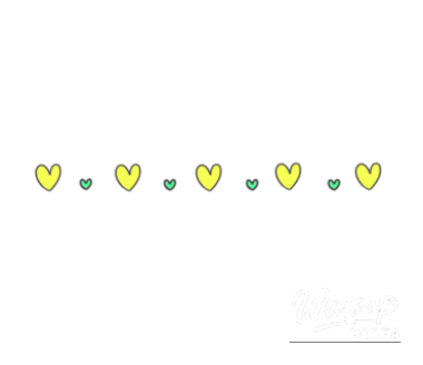 Lightweight cream texture of a leave-in hair milk for smooth straight styling