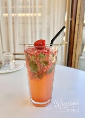 Smoked oyster anchovy bacon cream risotto at Ikseon Jabbang