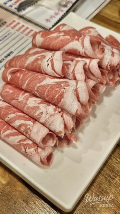 Final view of a fully enjoyed shabu shabu table after the meal