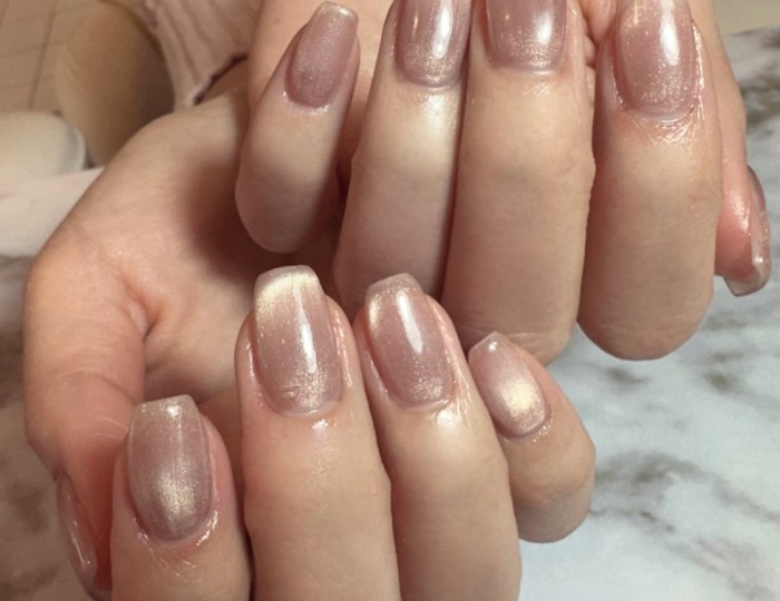 A Relaxing Nail Experience at Luaar Blanc float