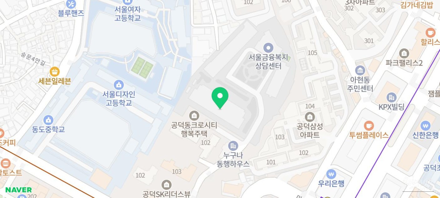 Main public workspace on the first floor of Seoul Startup Hub