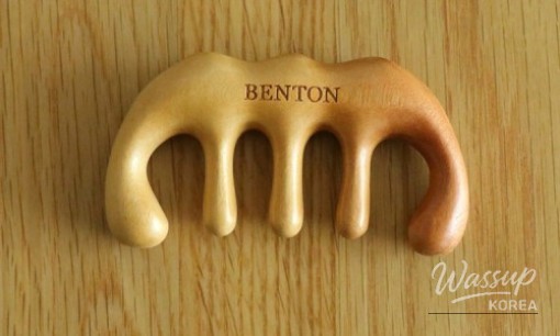 Full-body view showing balanced proportions in a simple silhouette