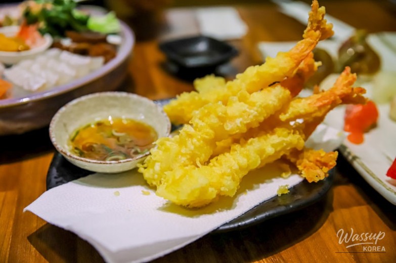 Premium sushi selection with thick sashimi slices at Chowabap