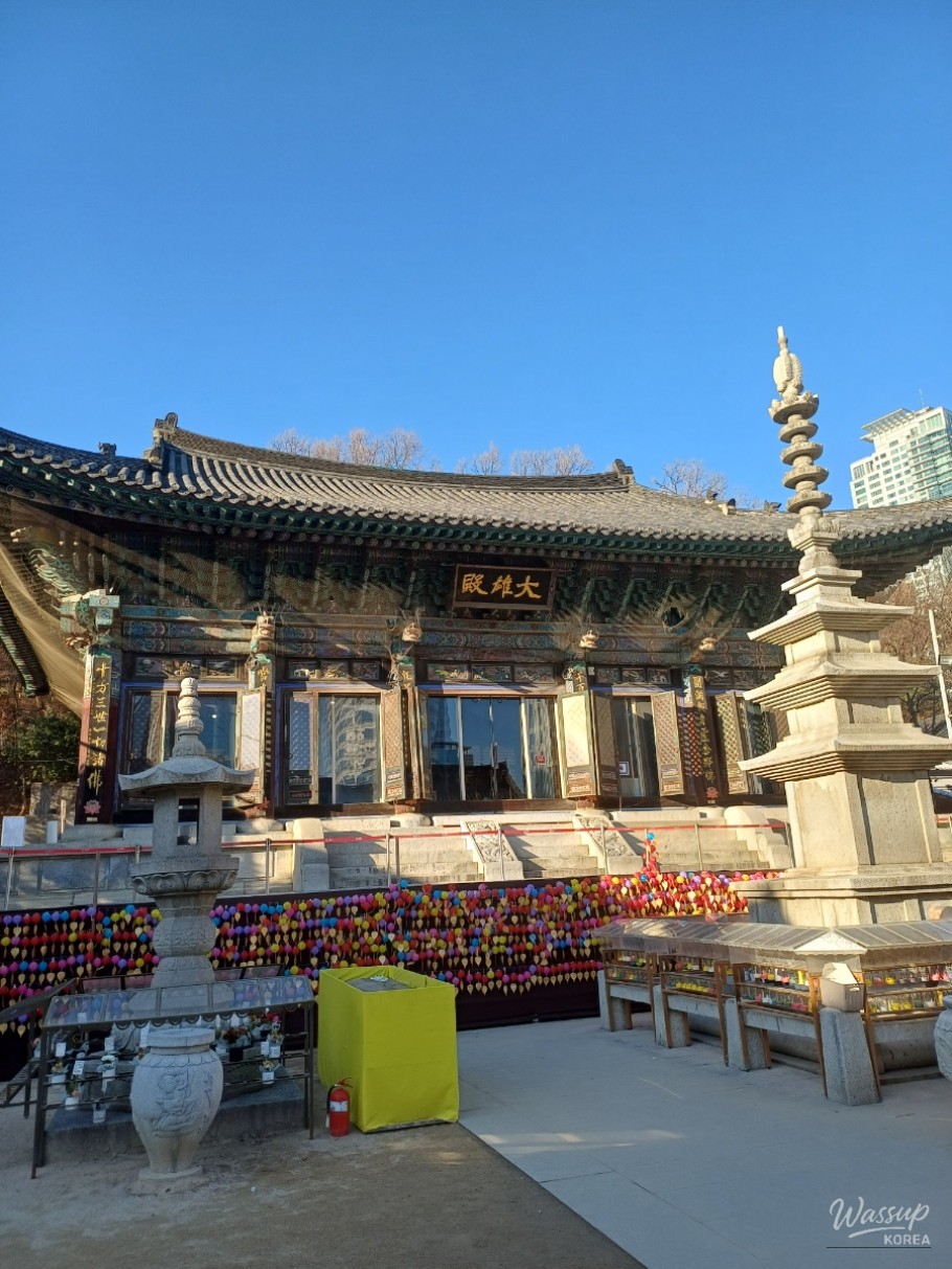 Courtyard view highlighting openness and balance