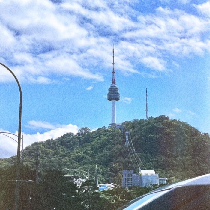 A Flavor-Filled Day Eating Through Ikseon-dong1047