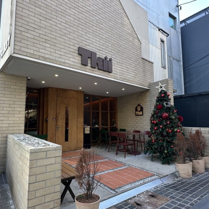 A Sweet, Spur-of-the-Moment Cake Stop in Apgujeong521