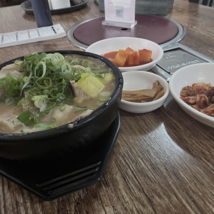 A Delightful Stop at Busan’s Beloved Jurangbak1802