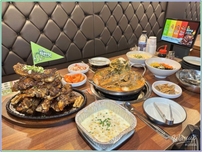 A Unique Experience at 불탄왕뼈구이&감자탕 in Myeongdong_02