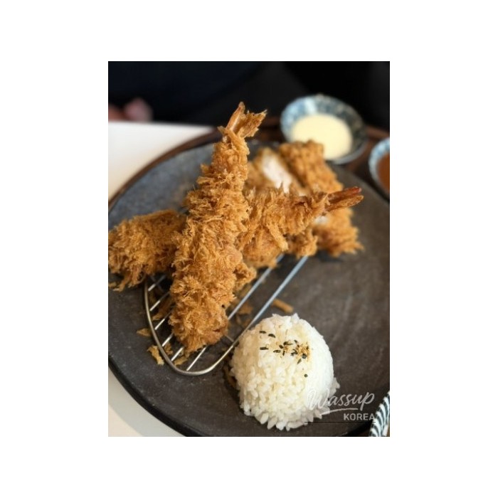 A Cozy Dinner Date at Baeksujeong1682