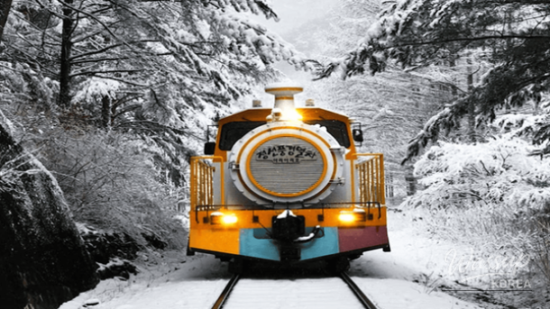 Quiet winter scenery in Jeongseon suitable for peaceful stays and solo reflection
