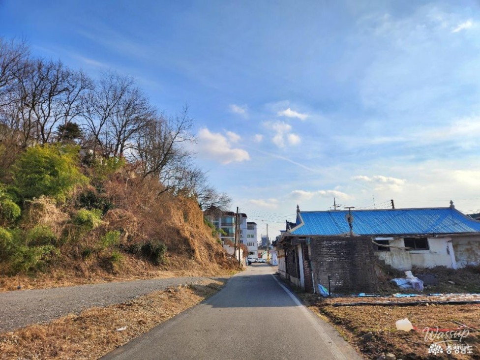 Scenic views and landscape highlighting the historical context of Victory Park in Dangjin