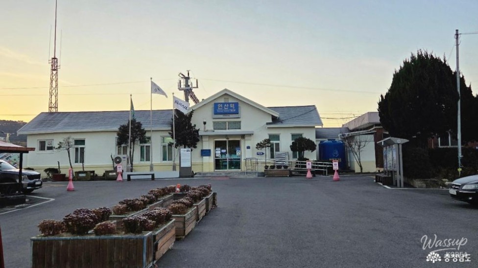 Winter atmosphere around Yeonsan Warehouse with cultural facilities and nearby walking areas