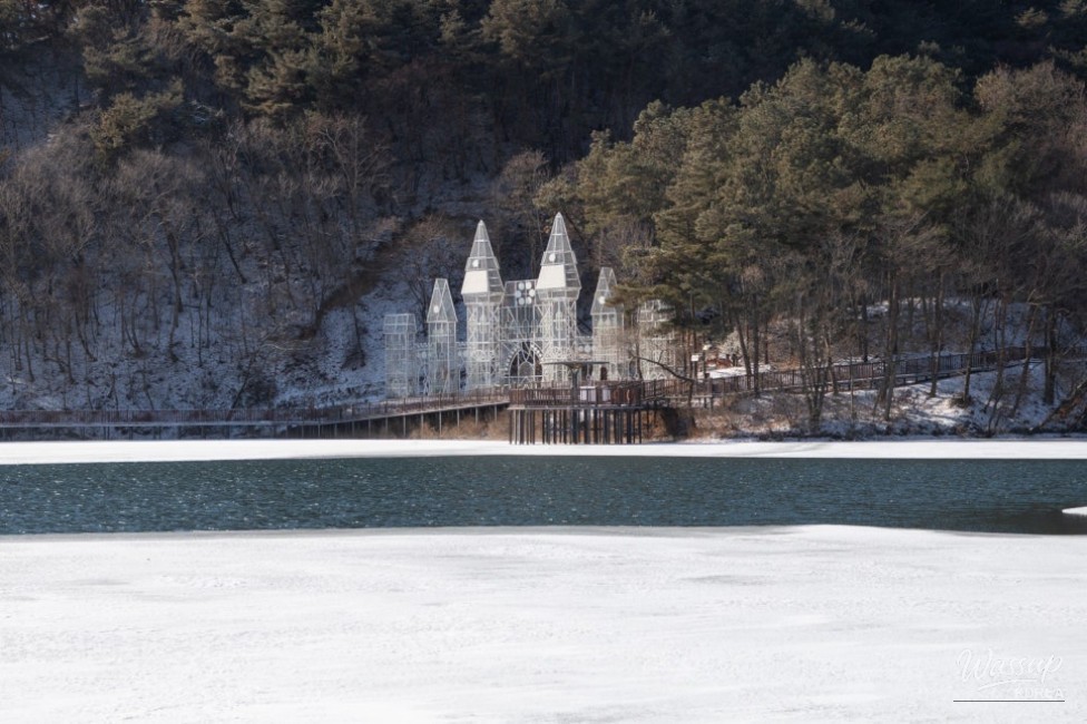 The Enchantment of Birongdam Reservoir in Winter_05