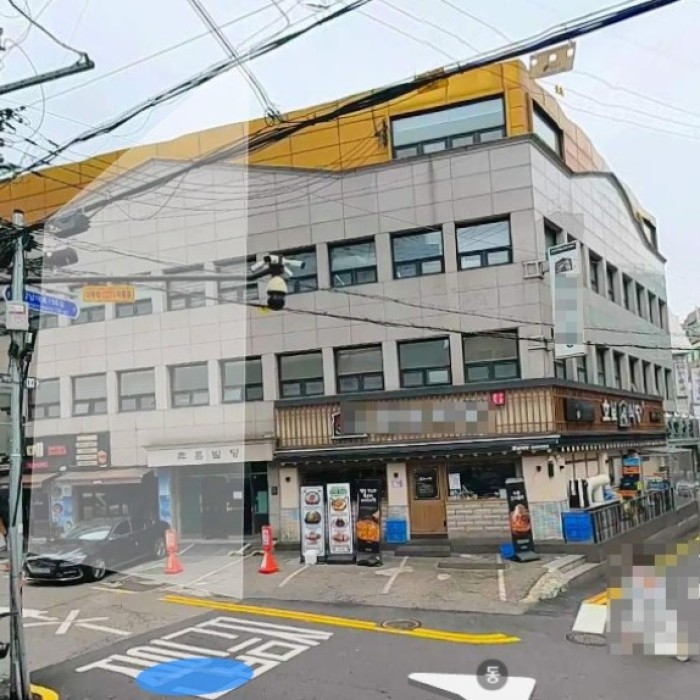 Exploring the Trendy Hub of Gangnam: Sinsa-dong_01