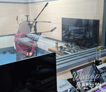 Ulsan Port Authority Donates Books to Support Visually Impaired Community_05