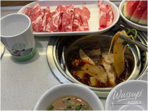 Exploring Infinite Refill Hot Pot at Sangsang Lao in Gwangjin_04