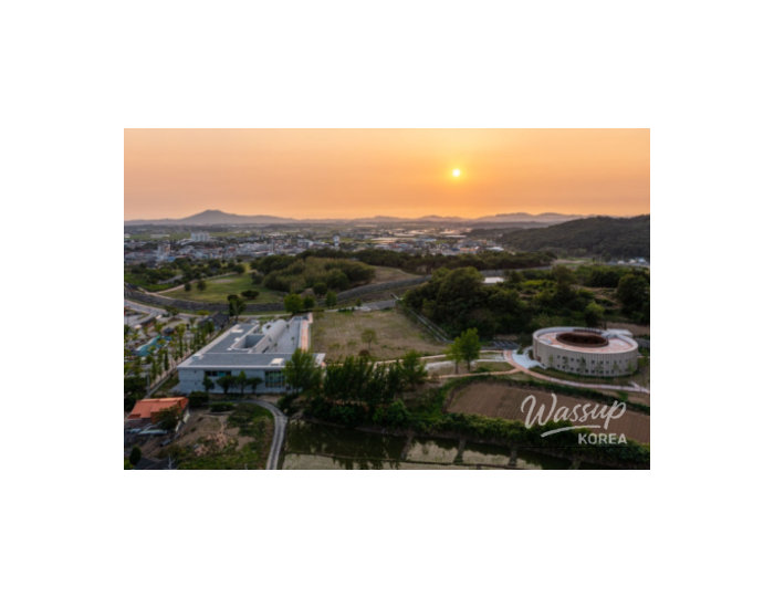 Discover the Wake-up International Youth Center in Haemi float