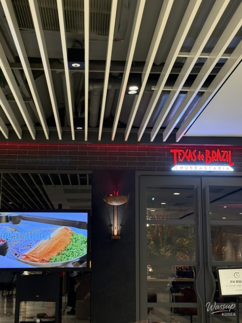 A Delightful Steak Experience at Texas de Brazil_04