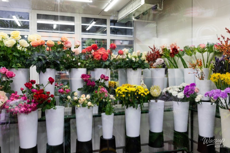 Choosing the Right Flower Shop in Jongno_04