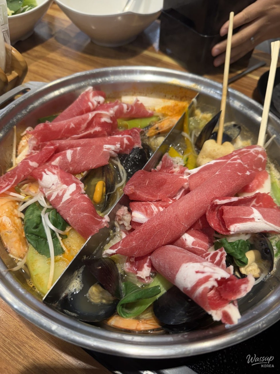 Discovering the Best Shabu-Shabu in Centum City, Busan_02