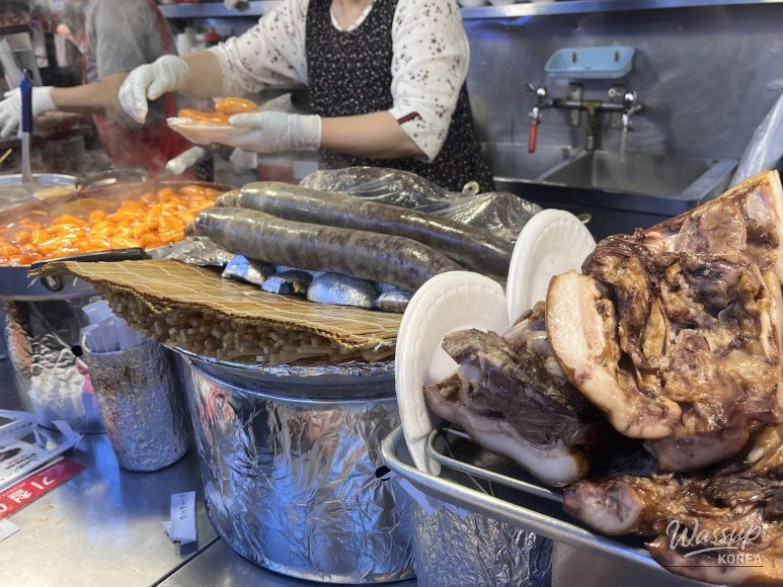 A Weekend Visit to Gwangjang Market in Seoul_04