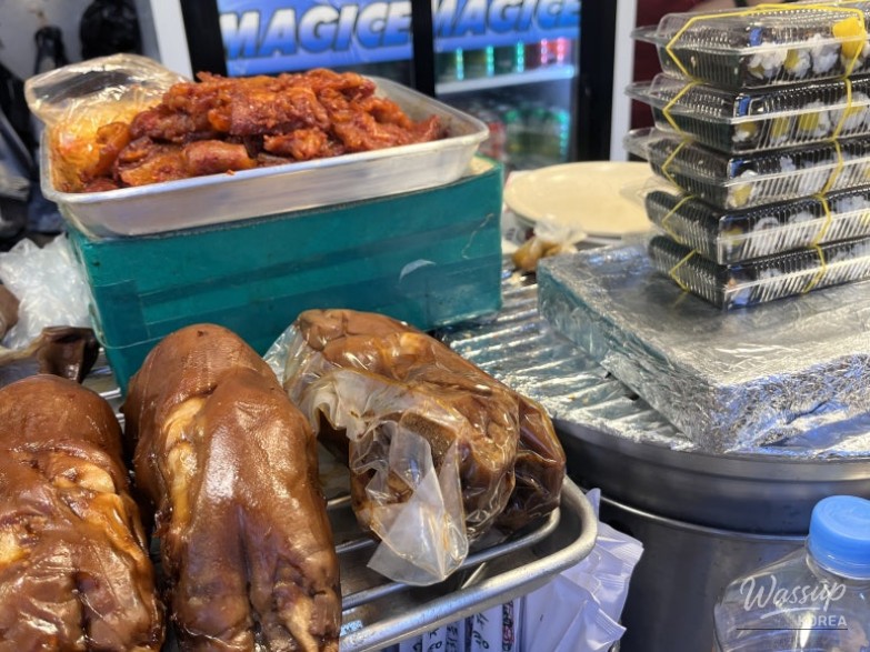 A Weekend Visit to Gwangjang Market in Seoul_03