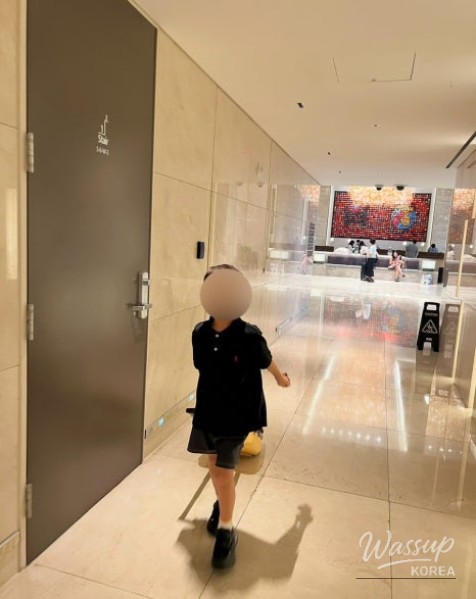 Jeju Shinhwa World: Sky Pool, Water Park, and Theme Park Experience_05