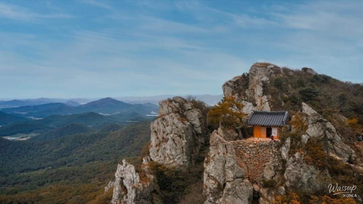 Exploring the Enchantment of Dosolam Temple_02