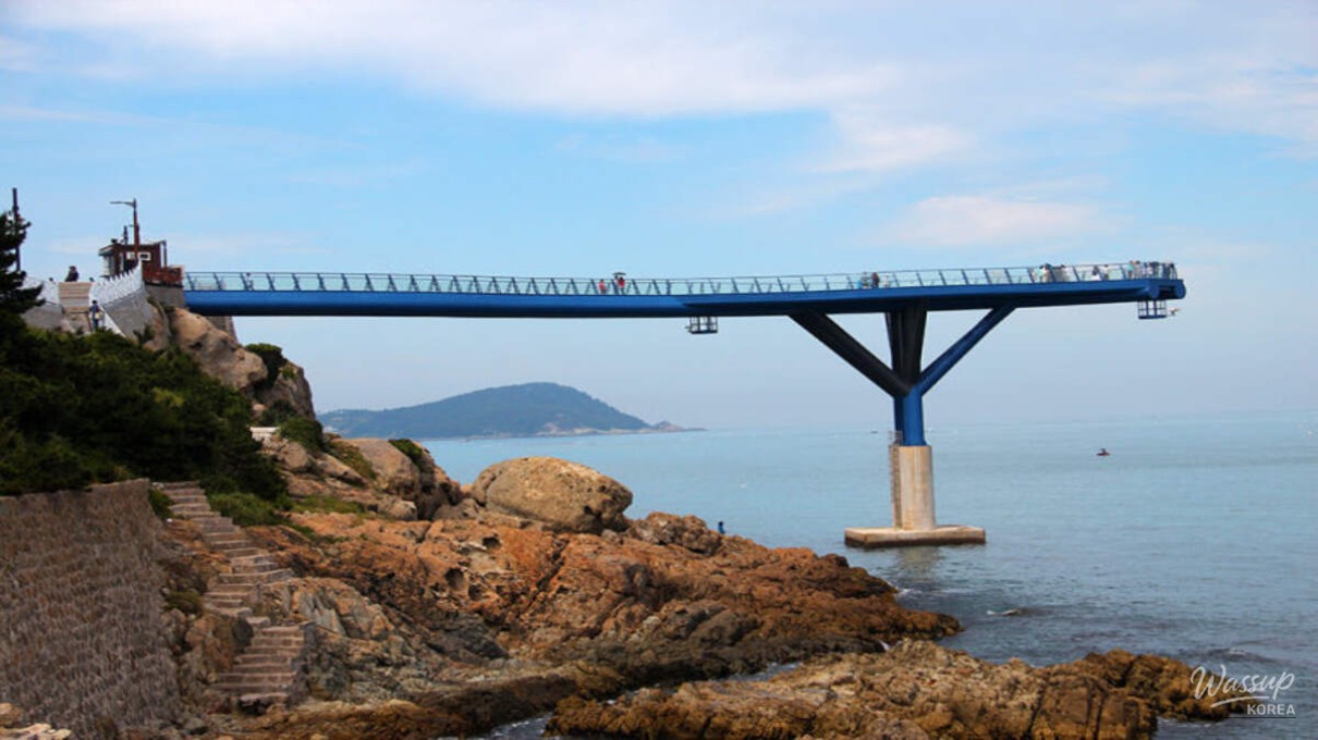 Exploring the Coastal Charm of Cheongsapo_03