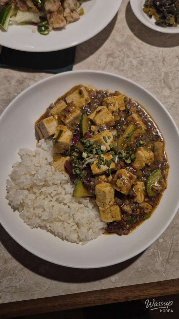 A Memorable Day in Apgujeong_03