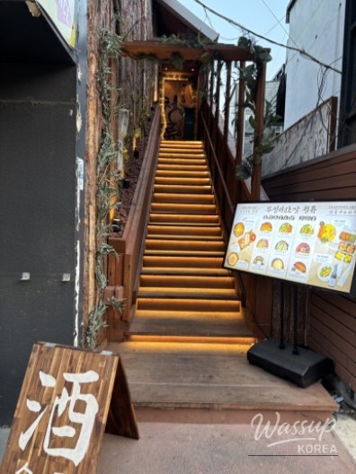 Traditional liquor options that pair well with side dishes at Owl Lodge Cheongryu.