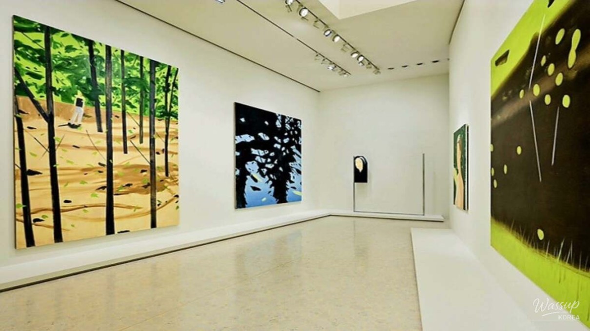 Exploring Louis Vuitton Maison Seoul: A Fusion of Tradition and Modernity_03