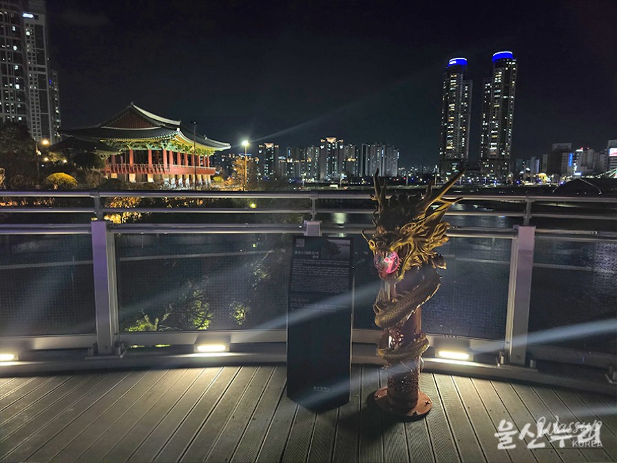 Exploring the Taehwa River Skywalk in Ulsan_12