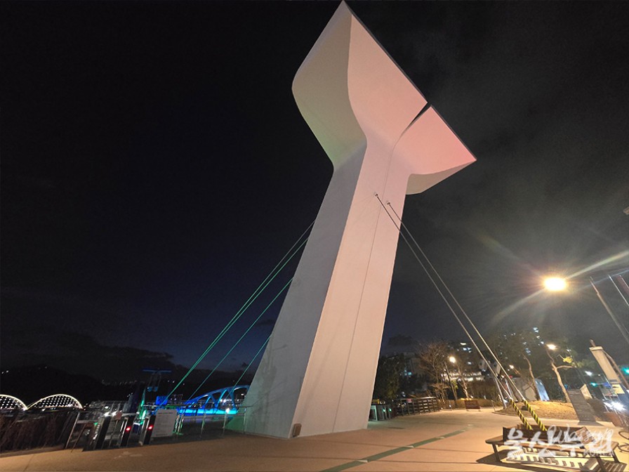 Exploring the Taehwa River Skywalk in Ulsan_05