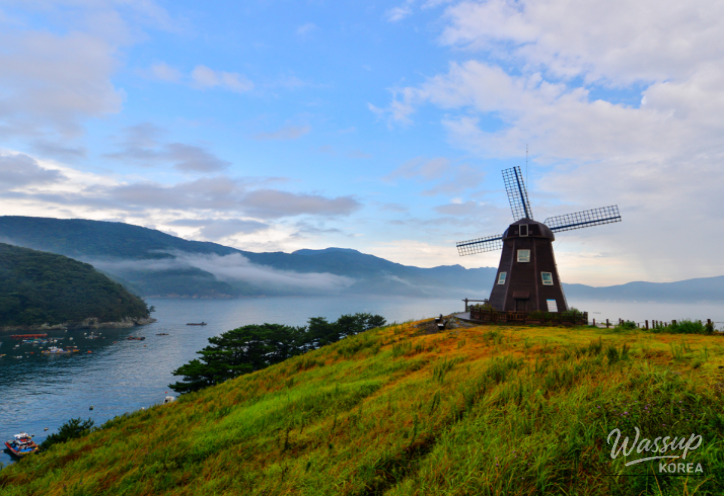 Discovering Windy Hill in Geoje: A Slice of Dutch Charm in Korea_03