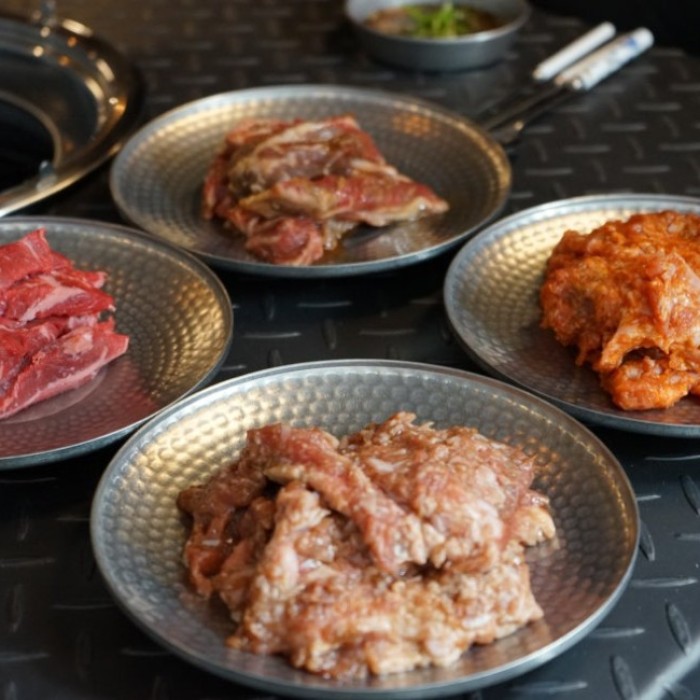 Tantan Charcoal Grill: A Hidden Gem in Jeju's Yeondong1836