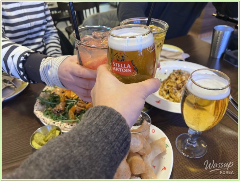 A Hidden Gem for Pasta Lovers Near Hoehyeon Station_02
