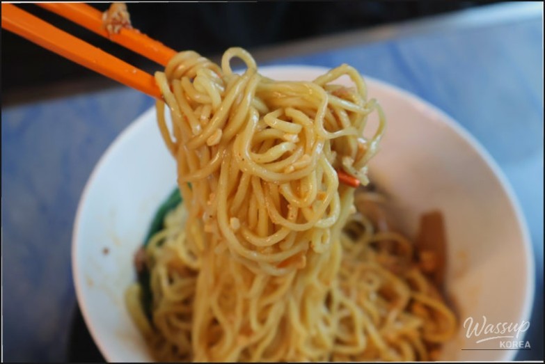 A Delightful Solo Dining Experience at Uchu Jin Ramen_03