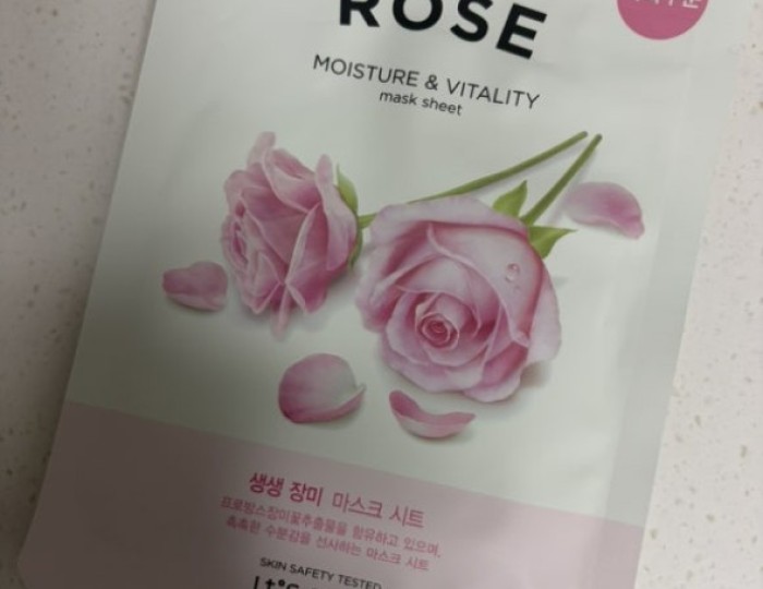 It's Skin Rose Mask Sheet Review float