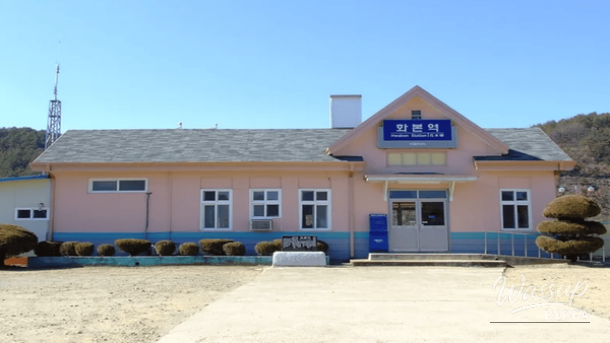 Exploring Korea's Most Beautiful Train Stations_04