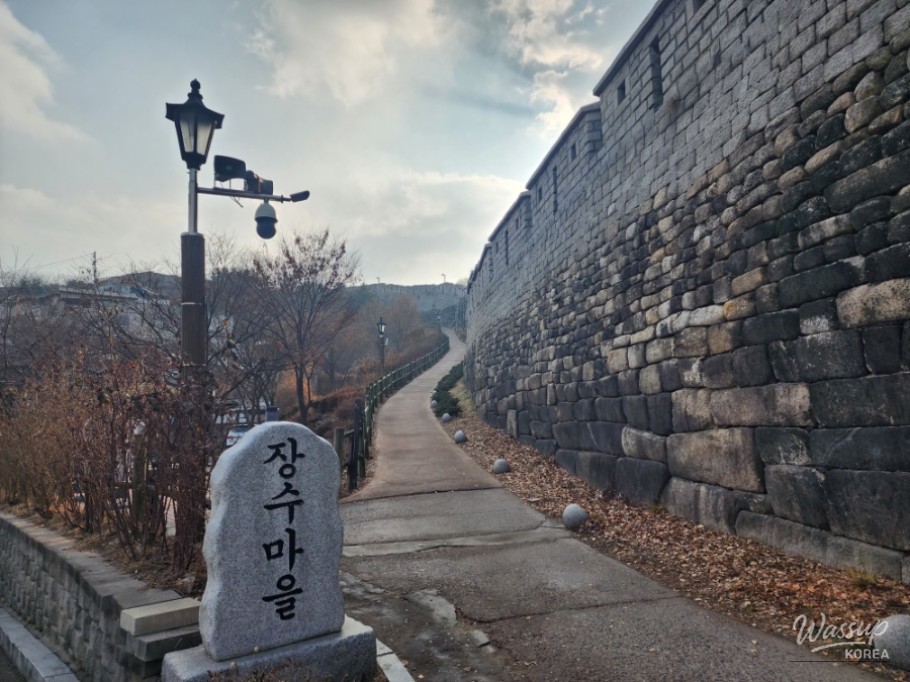 A Journey Through Historic Seoul_08