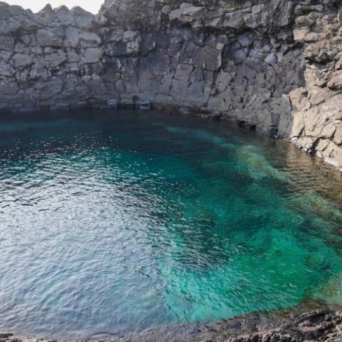 Discovering the Hidden Beauty of Hwanguchi Beach in Jeju2300